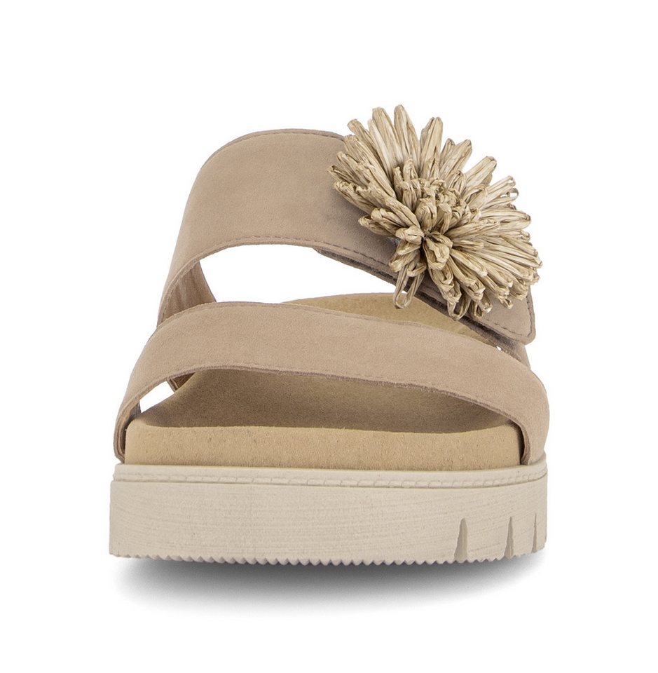 Gabor Pantolette Plateau, Sommerschuh, Schlupfschuh mit Bast-Zierblüte – Bild 4 von 5