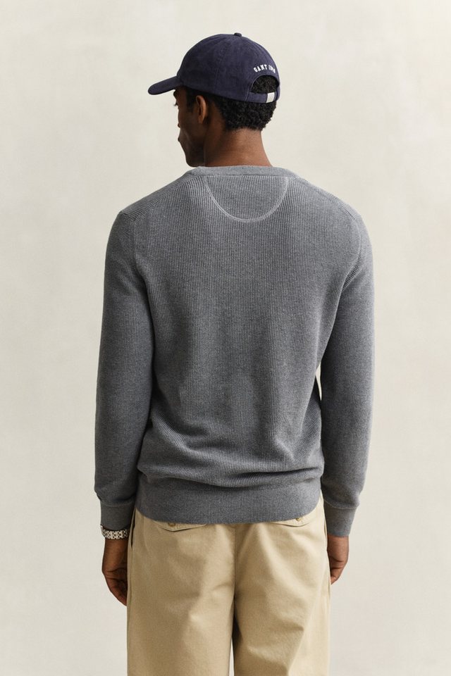 Gant Strickpullover MICRO TEXTURED COTTON C-NECK Regular fit mit Rundhalsausschnitt – Bild 2 von 5