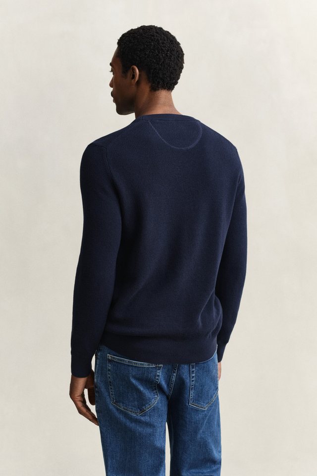 Gant Strickpullover MICRO TEXTURED COTTON C-NECK Regular fit mit Rundhalsausschnitt – Bild 2 von 5