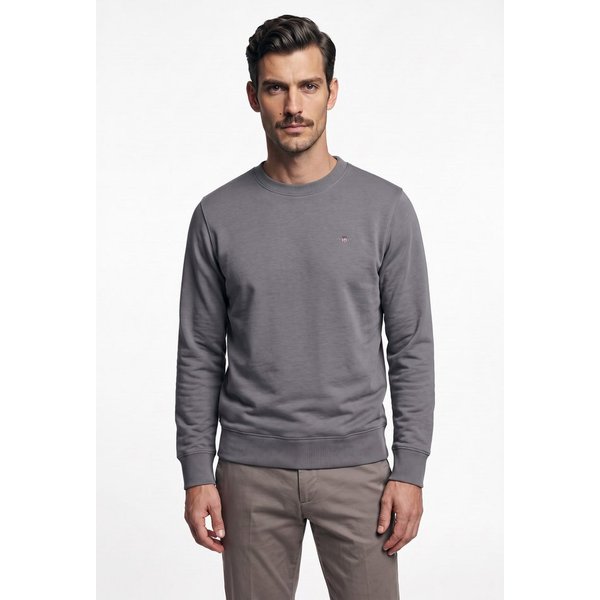 Gant Sweatshirt REG SHIELD C-NECK SWEAT mit Logostickerei auf der Brust