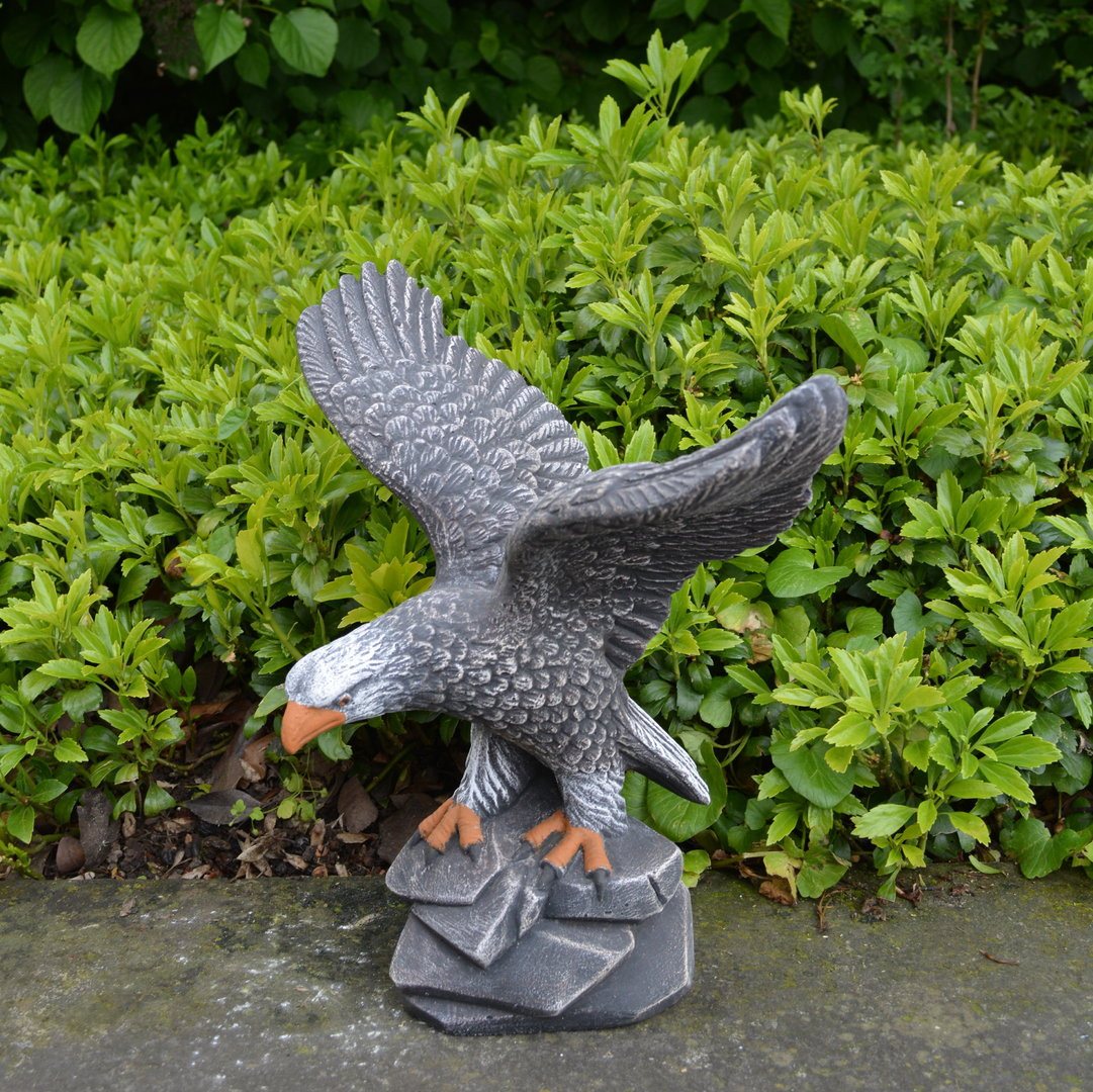 gartendekoparadies.de Gartenfigur Adlerfigur, Steinadler, Steinfigur, H. 32 cm, 35 cm Spannweite, 4 kg, Frostsicher – Bild 3 von 5
