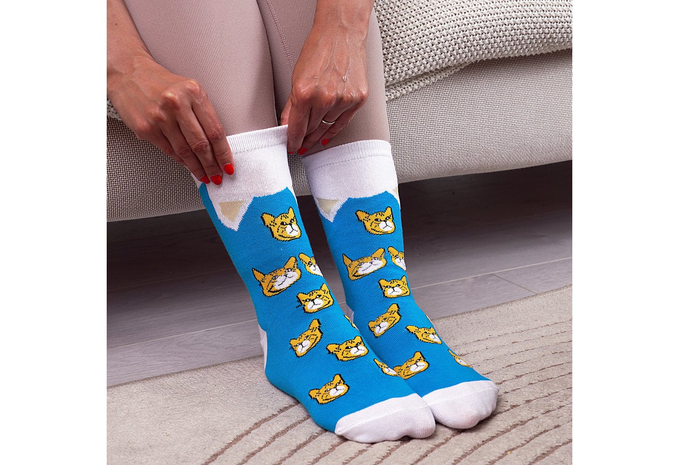 Geschenkehöhle Kuschelsocken Katzen Socken - Bitte nicht stören, Meine Katze braucht mich Weich, waschbar, wunderbar – Lieblingssocken in 34–42 – Bild 4 von 5
