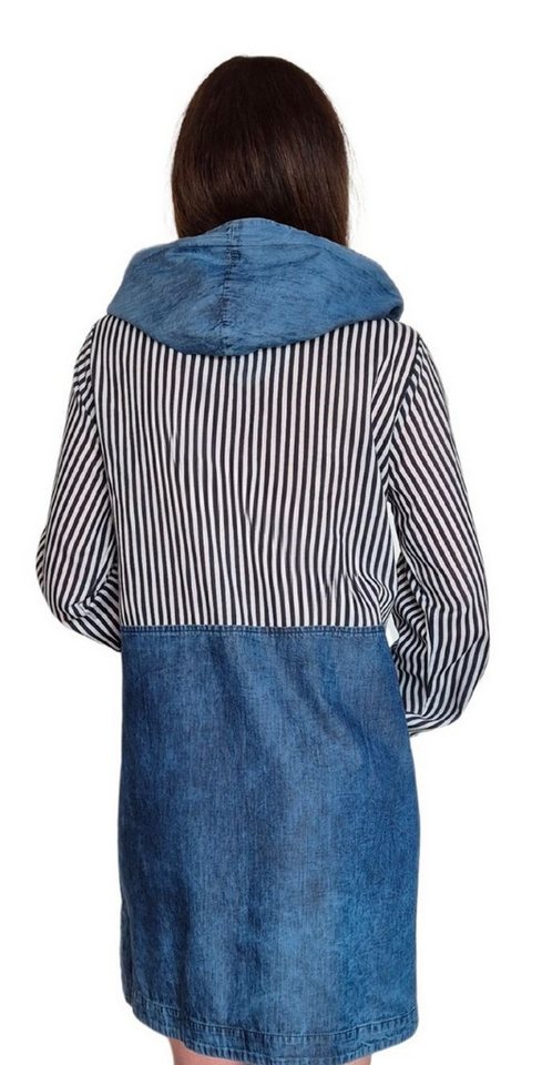 Gio Milano Blusenjacke G28-9102, in Jeansoptik und Strassbesatz 2 Wege Reißverschluss, gestreift, mit Taschen – Bild 3 von 3