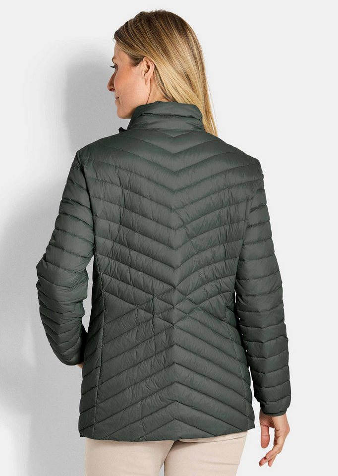 GOLDNER Steppjacke Herbstjacke mit Daunen, Stehkragen Verlängerte Jacke in femininer Steppung mit Reißverschluss – Bild 3 von 5