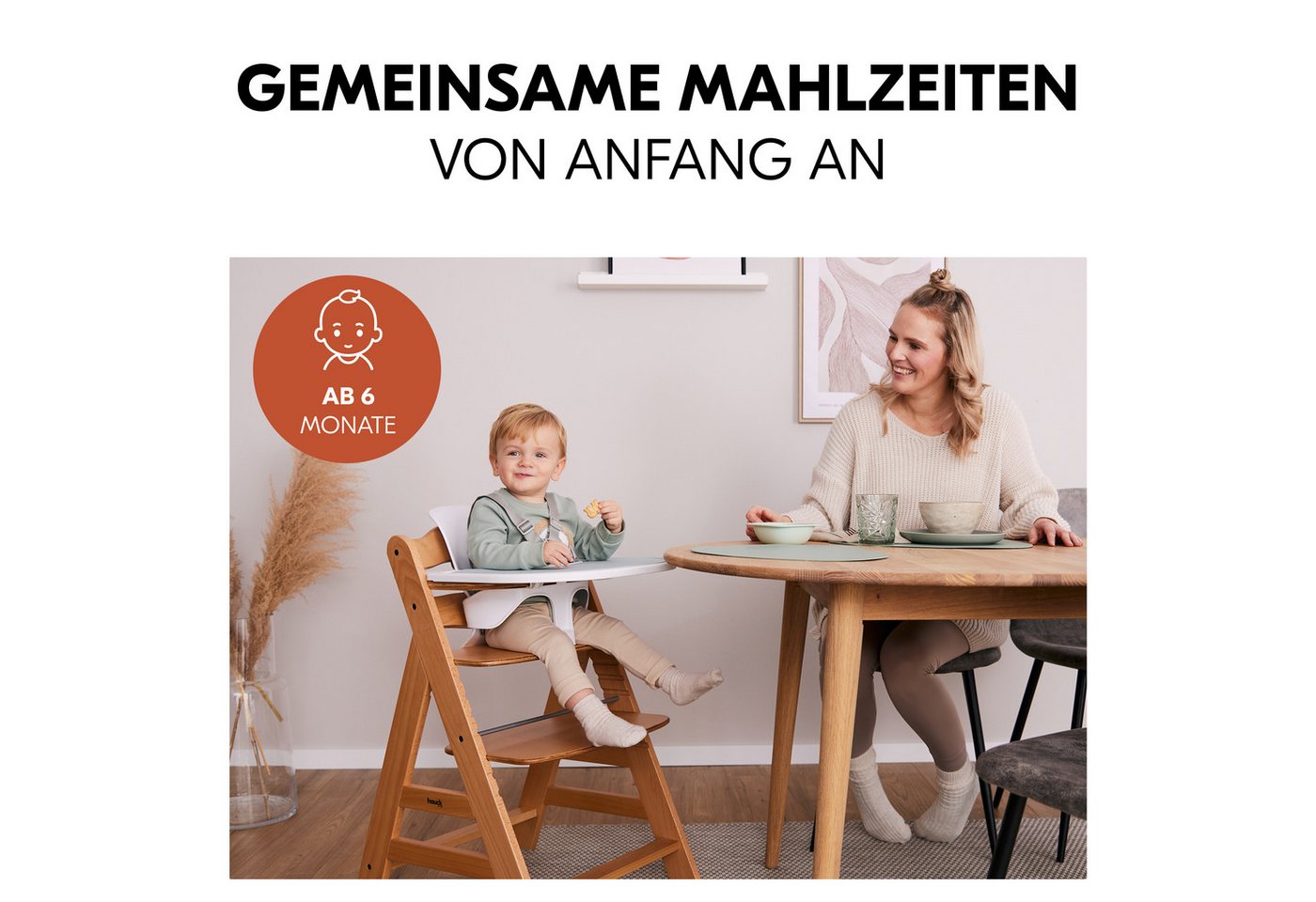 Hauck Hochstuhl Beta Plus - Dark Grey, Holz Kinderhochstuhl mit Baby-Sitz, Essbrett, Sitzauflage & Rollen – Bild 2 von 5