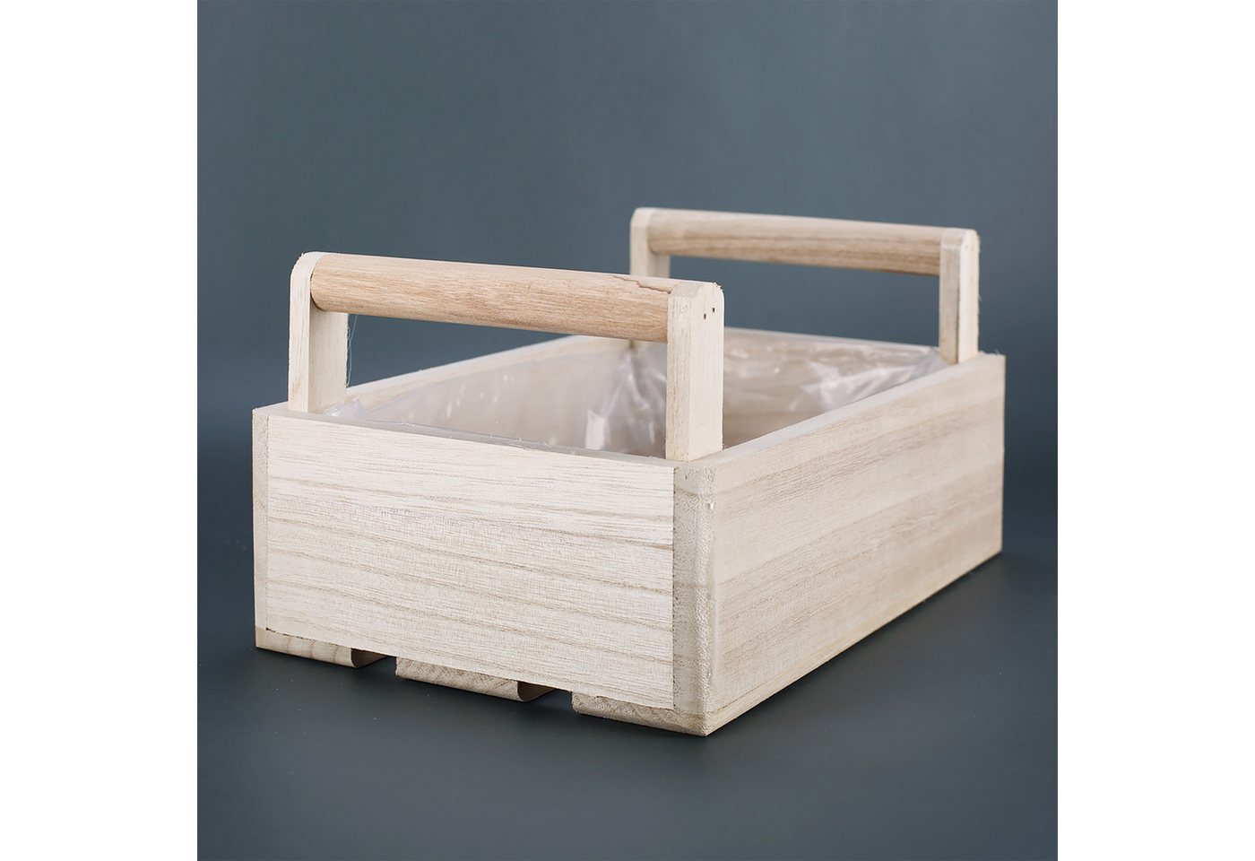 Herz & Heim Geschenkbox zu Weihnachten oder Nikolaus - Holzkorb für Weihnachtsgeschenke, mit Holzgriffen – Bild 4 von 5