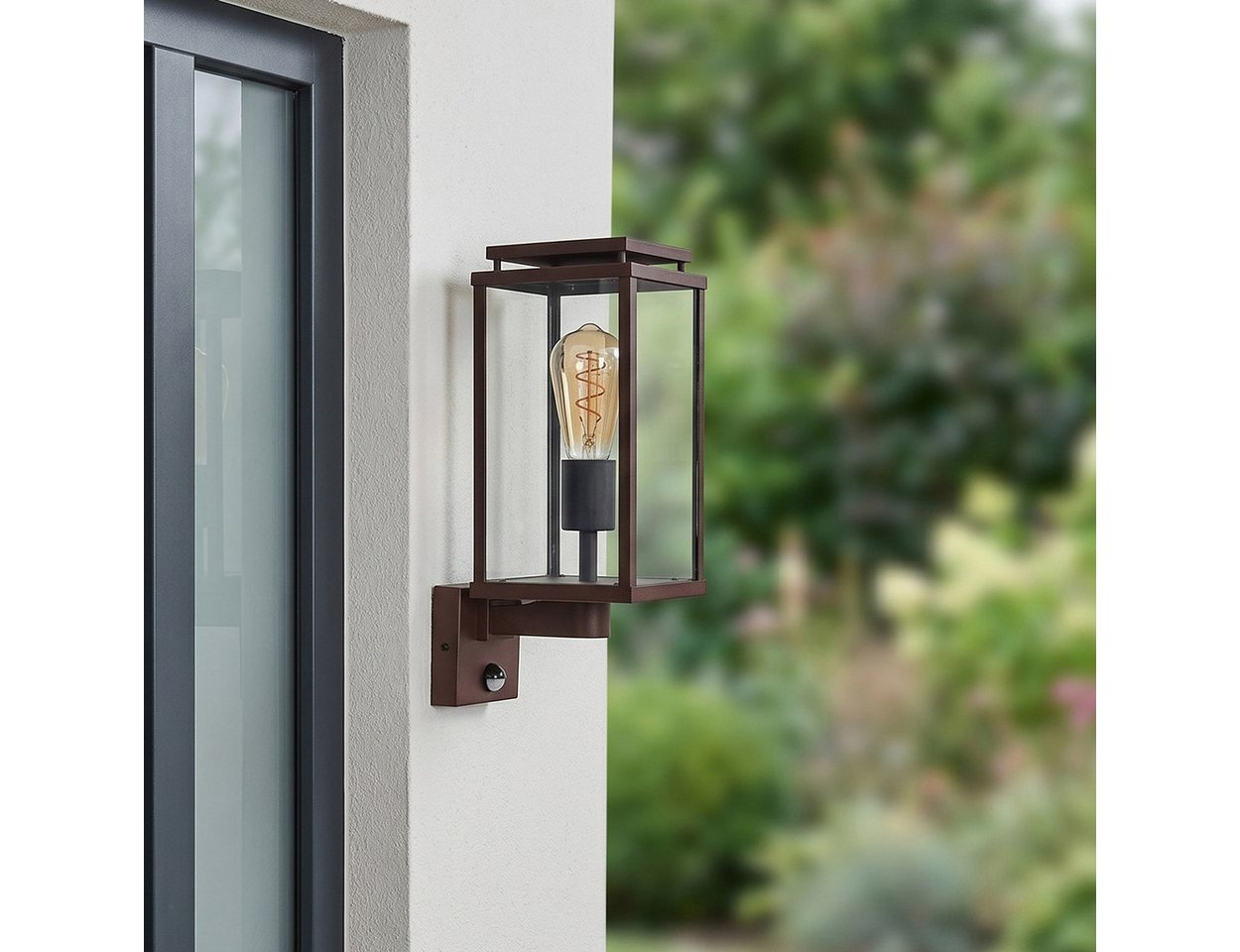hofstein Außen-Wandleuchte Außenwandlampe mit Bewegungsmelder aus Metall/Glas in Rostfarben/Klar, ohne Leuchtmittel, Leuchte im Industrial-Design für Garten/Ter – Bild 2 von 5