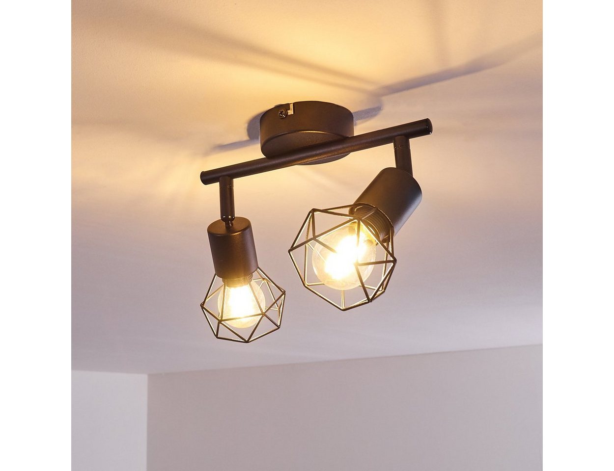 hofstein Deckenleuchte »Borio« Deckenlampe aus Metall in Schwarz, ohne Leuchtmittel, E14, verstellbarer Spot in Gitter-Optik m. Lichteffekt an der Decke – Bild 3 von 5