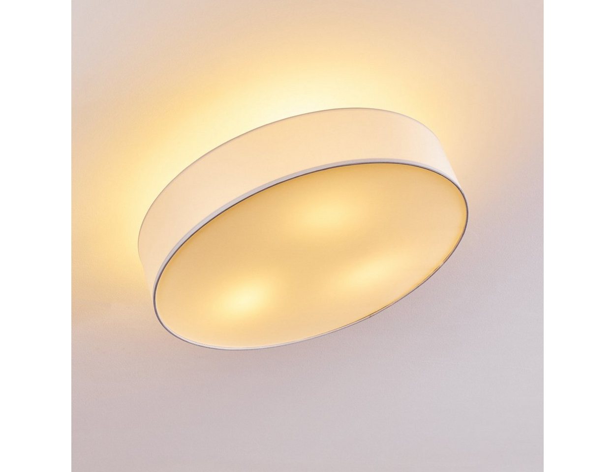 hofstein Deckenleuchte »Mels« runde Deckenlampe mit Lampenschirm aus Stoff in Weiß, ohne Leuchtmittel, Ø60cm, LED-fähig, 3xE27, 40 Watt, Retro-Design – Bild 4 von 5