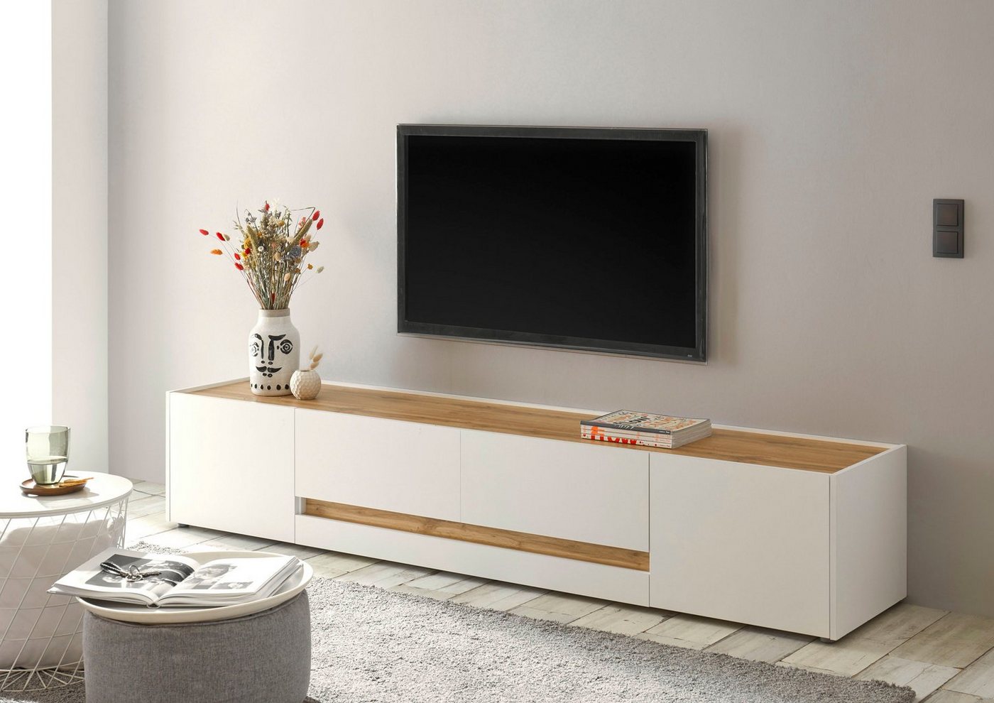 Home affaire Lowboard City/Giron, moderner TV-Schrank, Kommode, TV-Unterschrank, zeitlos, modern, ausreichend Stauraum, vielseitig einsetzbar – Bild 2 von 5