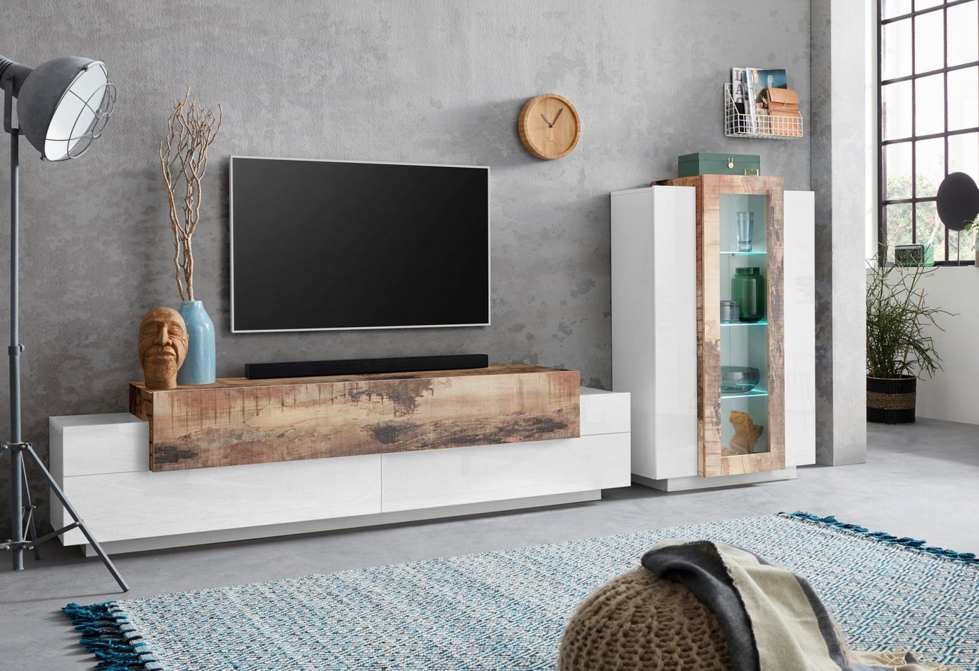 Home affaire Lowboard Coro,Lowboard,TV-Kommode,TV-Möbel,TV-Bank, mit 3 Klappen davon 2 mit Push-to-Open Funktion Breite 200 cm – Bild 4 von 5