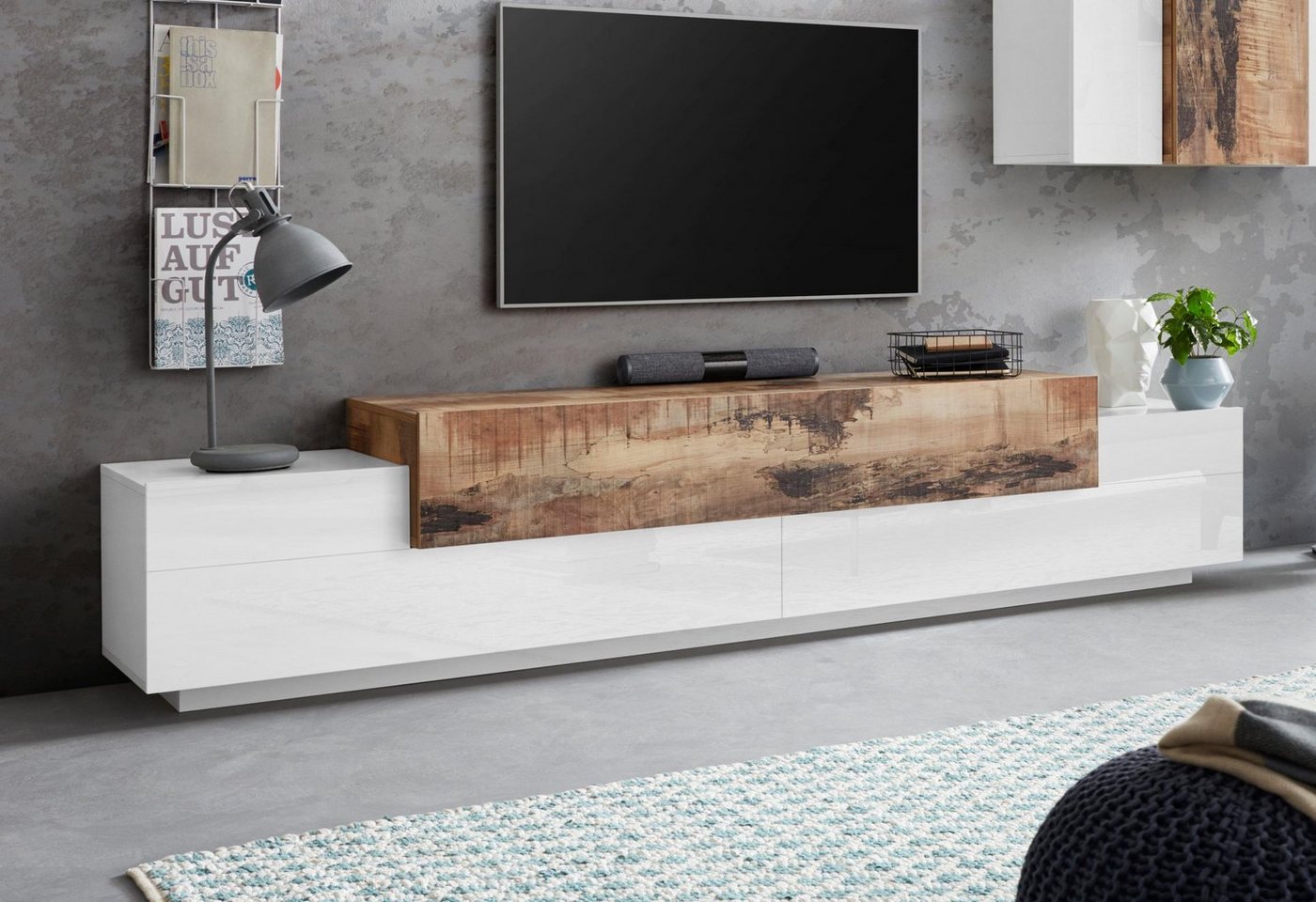 Home affaire Lowboard Coro,Lowboard,TV-Kommode,TV-Möbel,TV-Bank, mit 3 Klappen, (B/T/H) 240x45x51,6 cm – Bild 2 von 5