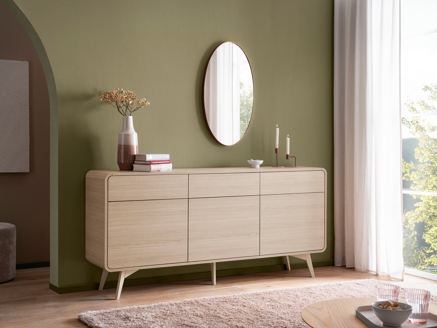 Home affaire Sideboard Torsby, moderner Schrank, Kommode in Eiche Natur, 180 cm breit, abgerundete Ecken, ausreichend Stauraum, vielseitig einsetzbar – Bild 2 von 5