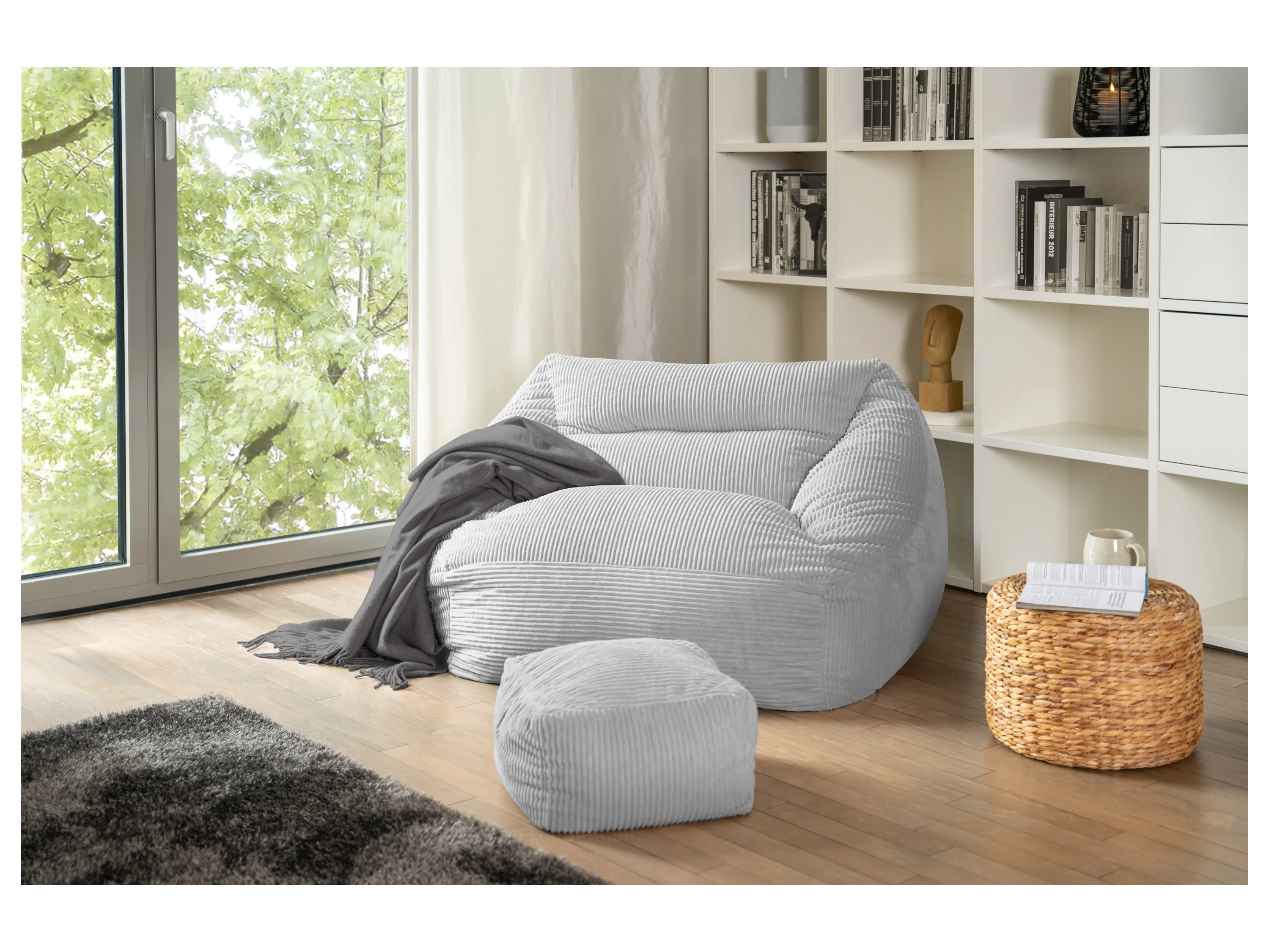 HOME DELUXE Sitzsack COZY inkl. Hocker (Hellgrau) – Bild 2 von 4
