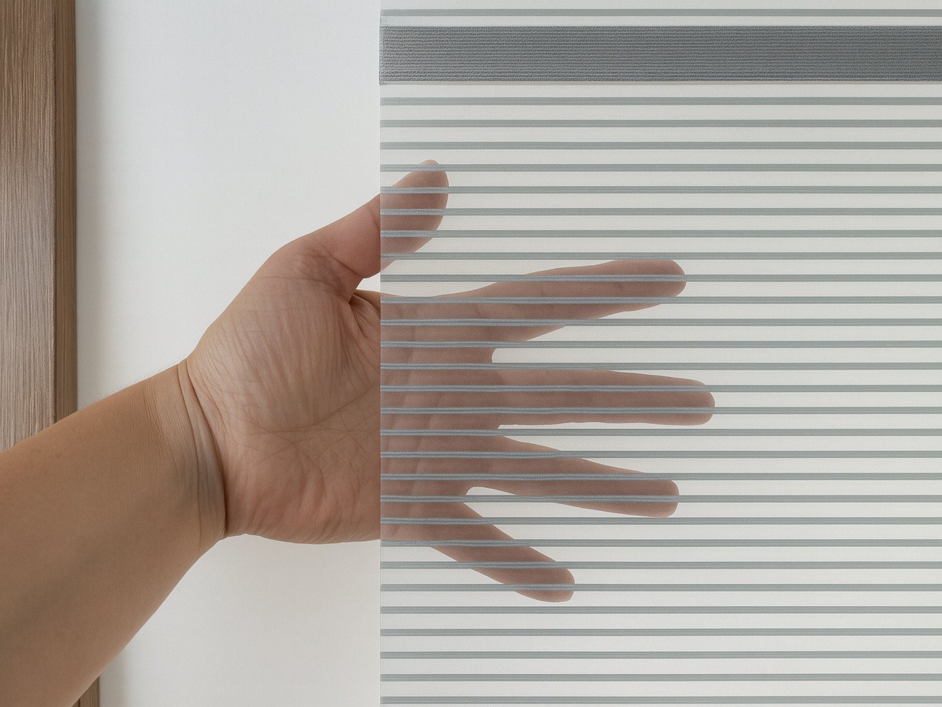 HOME WOHNIDEEN Magnetrollo Magnetrollo Querstreifen, Farbe: wollweiß, in "Bambus" Optik, mit Hakenaufhängung, Aufhängung ohne Bohren – Bild 5 von 5