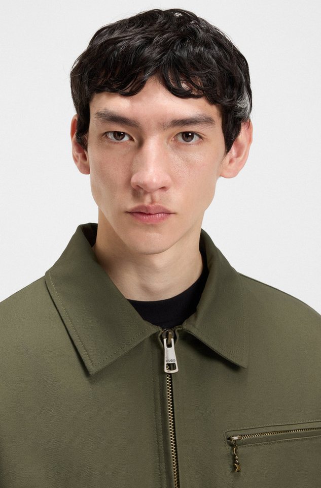 HUGO Canvasjacke Blake leicht wattiert, regular fit Overshirt Übergangsjacke Kurzjacke Bomber – Bild 2 von 5