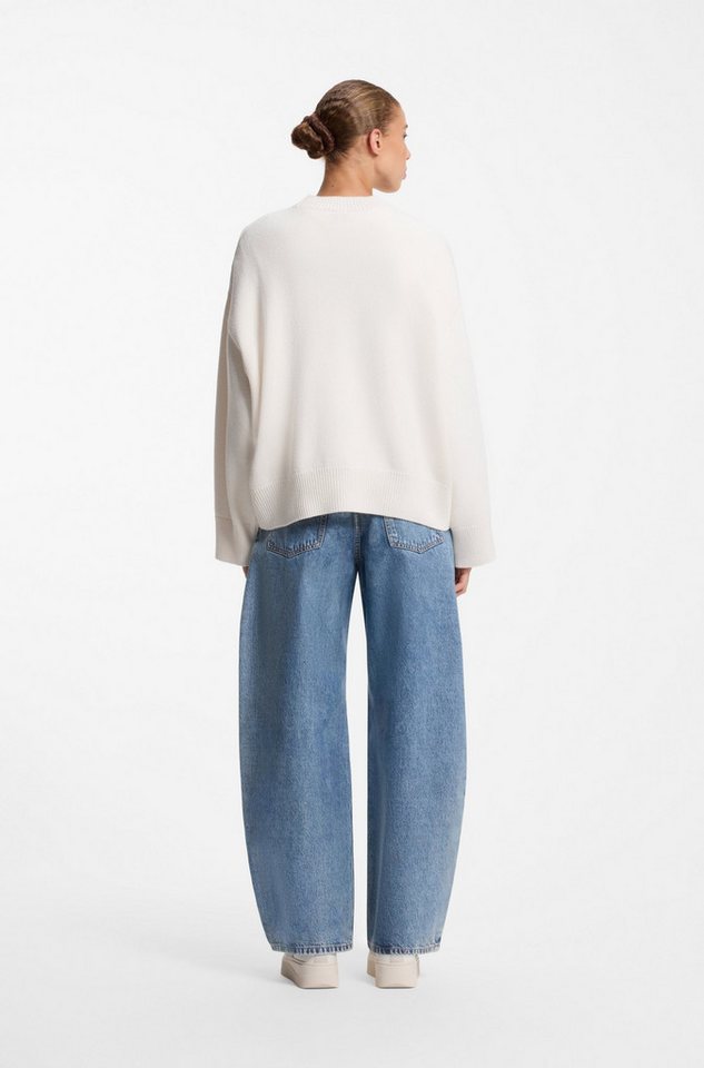 HUGO Strickpullover Shenny mit Stehkragen, Oversize Fit, Stickerei – Bild 2 von 5