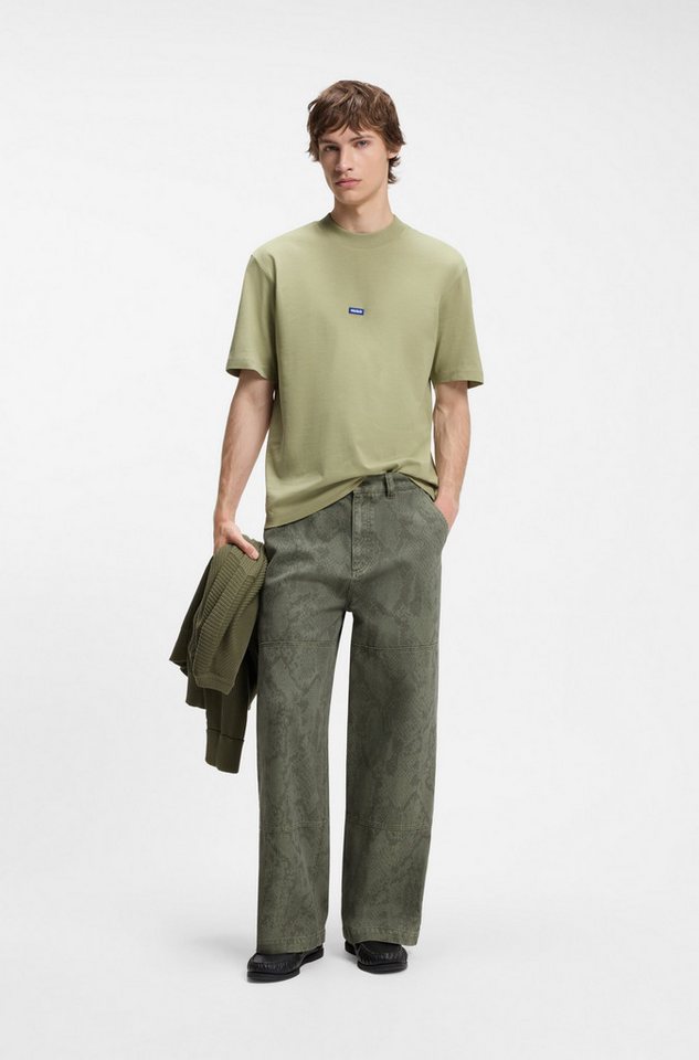 HUGO T-Shirt Nieros mit Logo-Patch – Bild 3 von 5