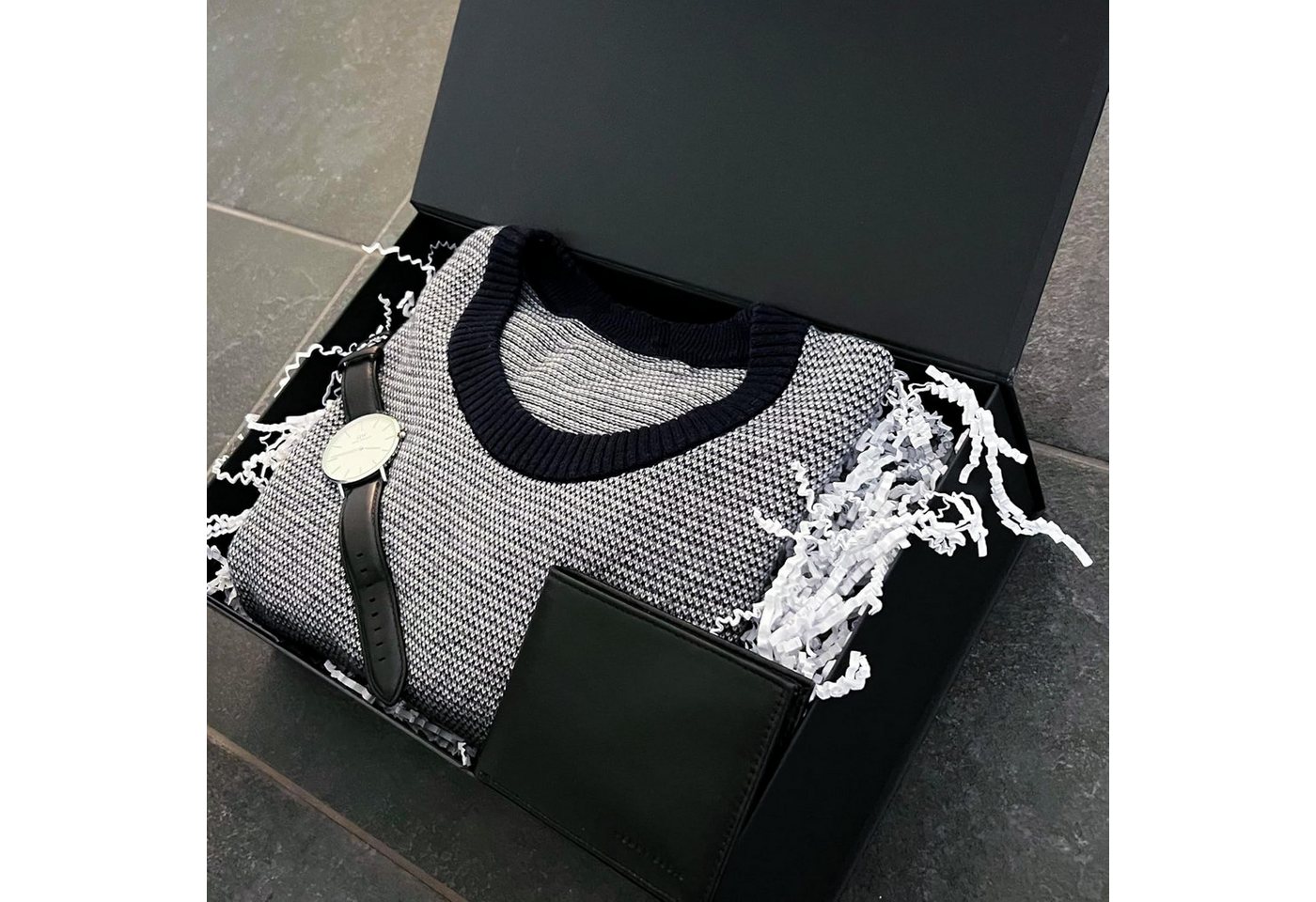 ideas in Boxes Geschenkbox Happy Birthday Geschenkkarton, Premium Magnetbox, Geschenkverpackung für Geburtstag mit Schriftzug – Bild 2 von 4