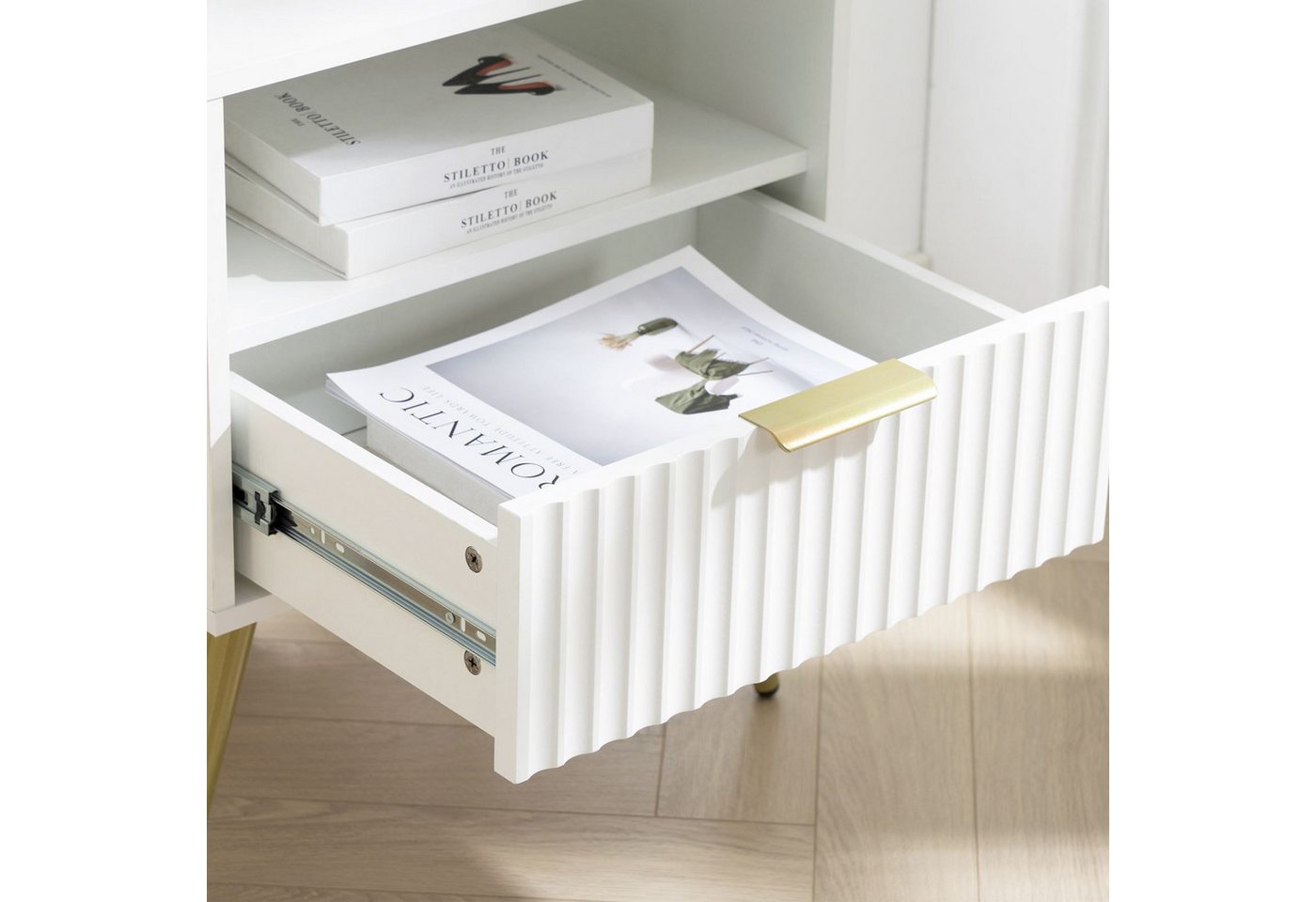 IDIMEX Nachtkommode MERVAL, Kleine Nachtkommode mit Schublade Metallfüße MDF-Front weiß/gold – Bild 3 von 5