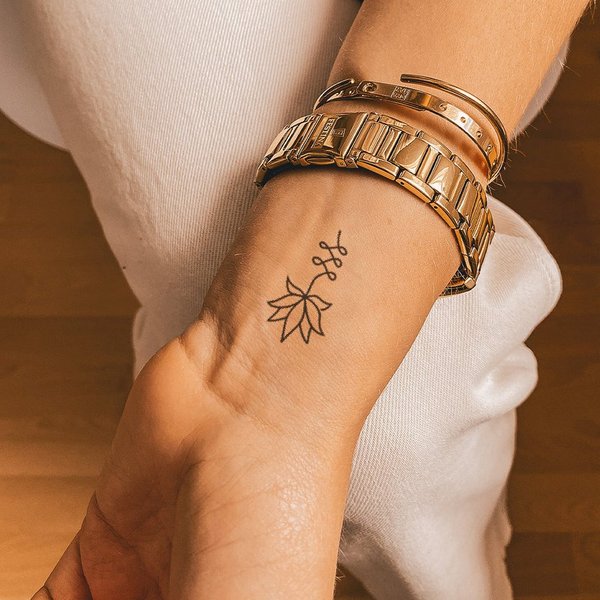 Inkster Schmuck-Tattoo Lotusblume, wasserfestes temporäres Tattoo, 2 Wochen Halt