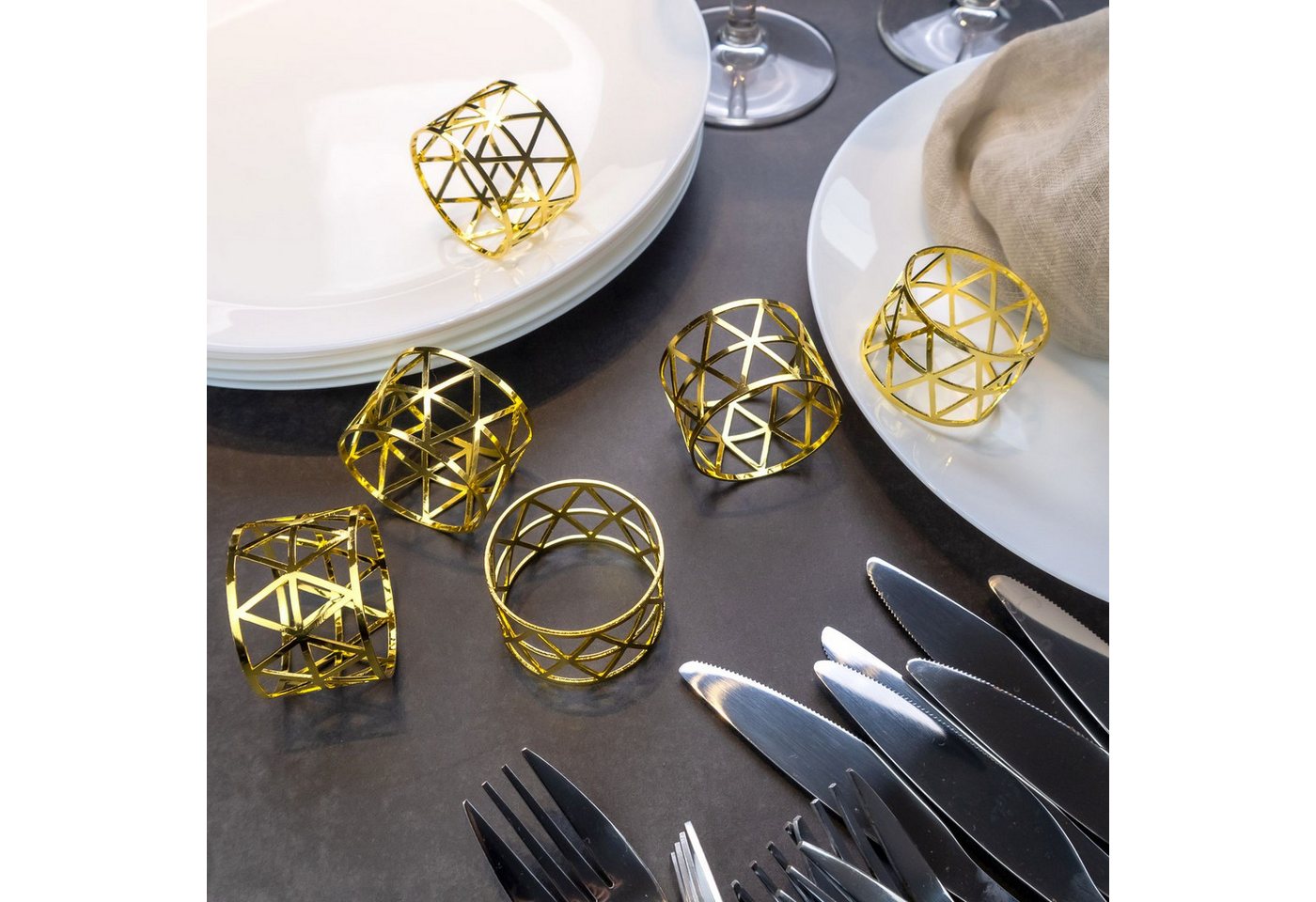 Intirilife Serviettenring, Edelstahl, (Set, 6-tlg., 6x Serviettenringe), Serviettenhalter Set Serviettenringe Edelstahl in Gold 4.5 x 3 cm – Bild 5 von 5