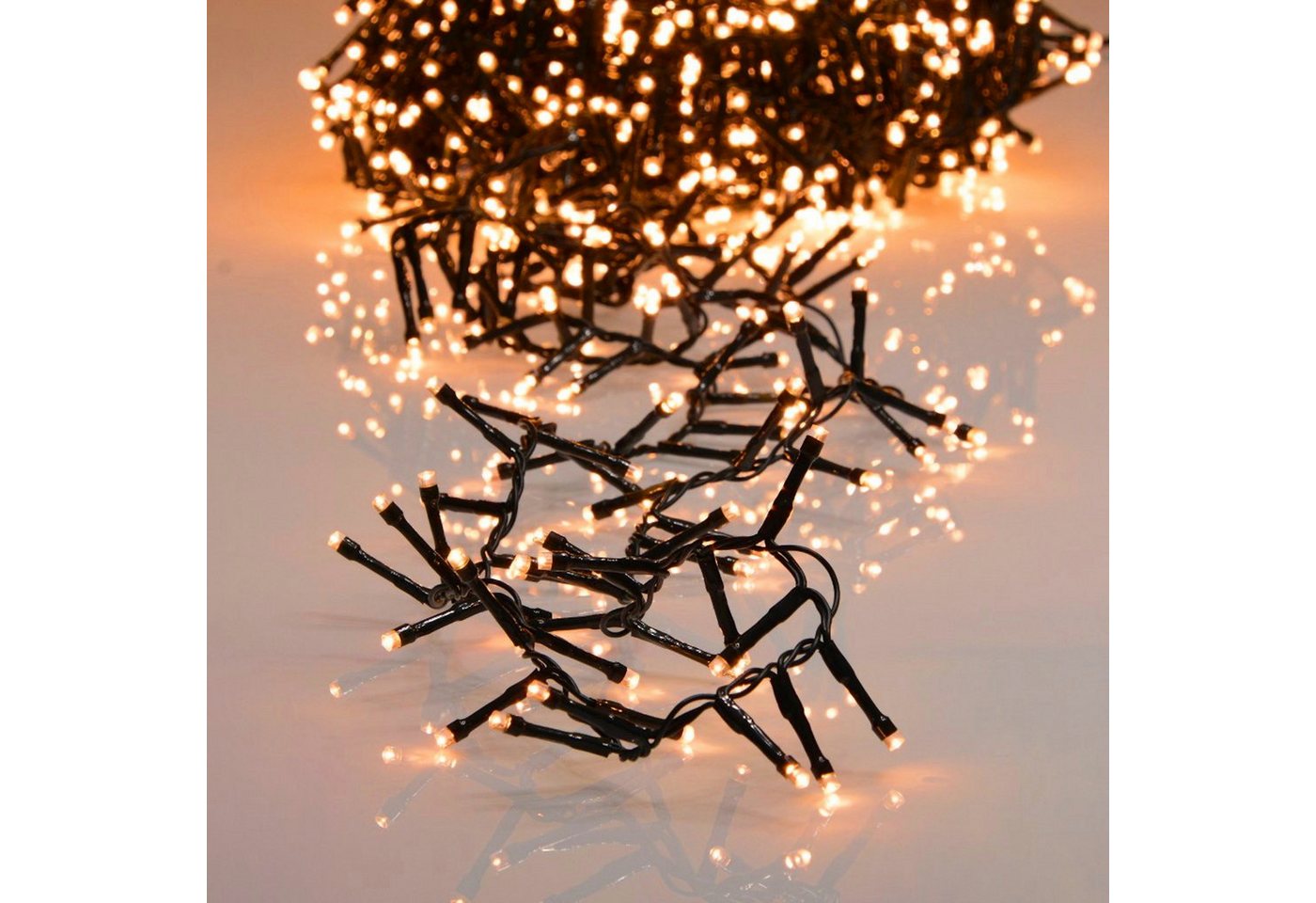 INtrenDU LED-Lichterkette Lichterkette EXTRA warmeiß 700LED 14m, mit itegriertem Timer, Beleuchtungsprogrammen und Memoryfunktion – Bild 2 von 5