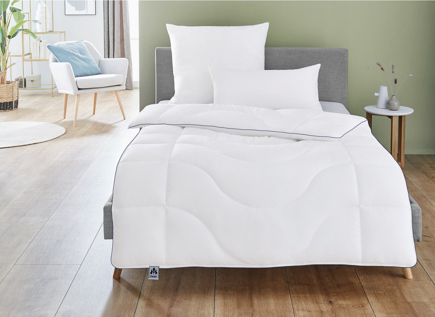 Irisette Baumwollbettdecke Exklusiv Baumwolle Kochfest, Füllung: Markenhohlfaser irisette® Megafil® - 100% Polyester, Bezug: weich, kochwaschbar bis 95°C, produ – Bild 2 von 5