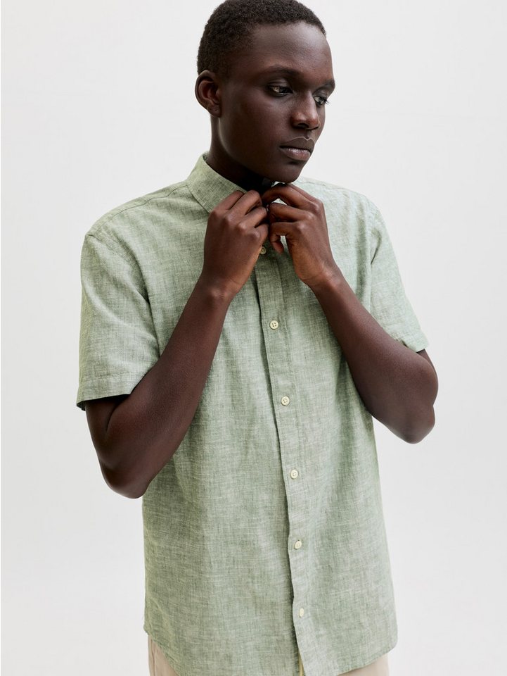 Jack & Jones Kurzarmhemd JPRBLUSUMMER LIN. BL. SHIELD SS SHIRT SN mit Stickerei – Bild 2 von 5