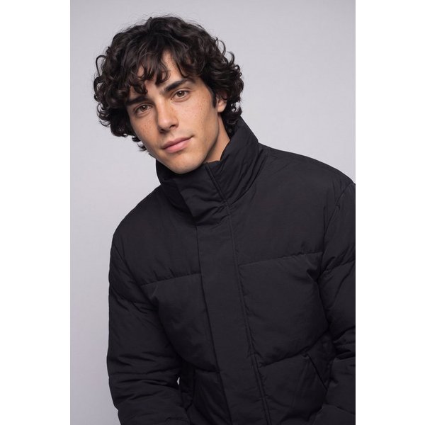 Jack & Jones Steppjacke JJESOHO PUFFER COLLAR AW26 SN Kunstfaser, regular fit