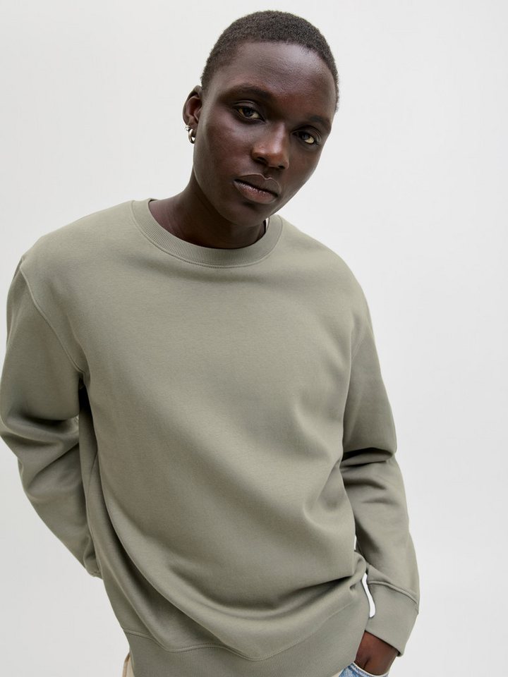 Jack & Jones Sweatshirt JJESTAR BASIC SWEAT CREW NECK NOOS Baumwollmischung, locker geschnitten – Bild 2 von 5