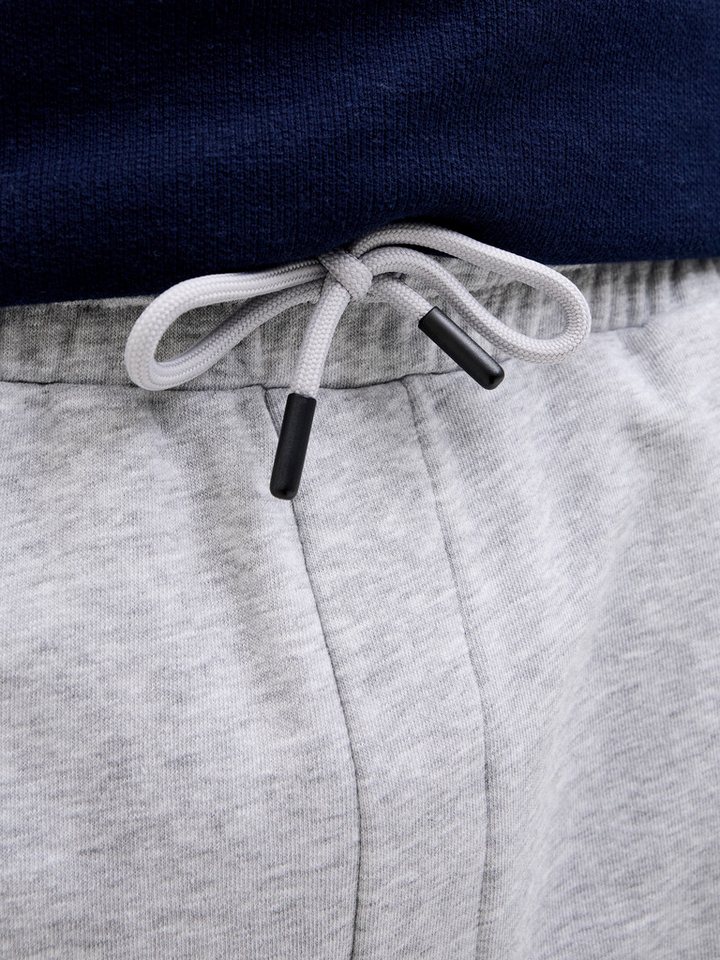 Jack & Jones Sweatshorts JPSTGORDON mit elastischem Bund unifarben, modisch, regular fit, Webstoff – Bild 4 von 5