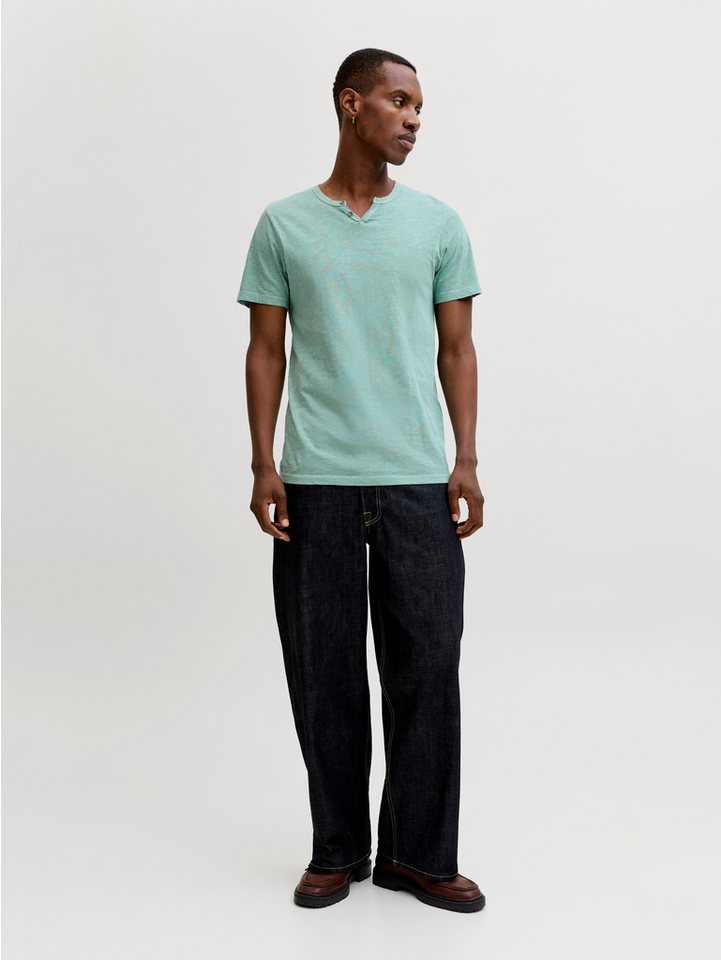 Jack & Jones T-Shirt SPLIT NECK TEE mit V-Ausschnitt – Bild 5 von 5