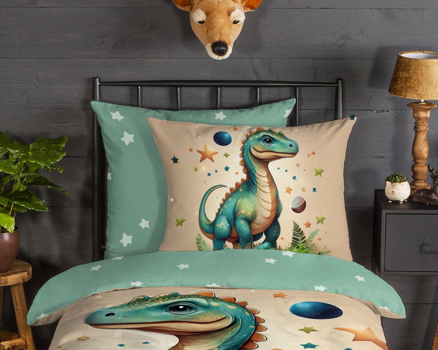 JACK Kinderbettwäsche 135x200cm, Dinosaurier Sterne Grün, Flanell, 2 teilig, mit beeindruckendem Dinosaurier im Sternenstaub – Bild 3 von 5