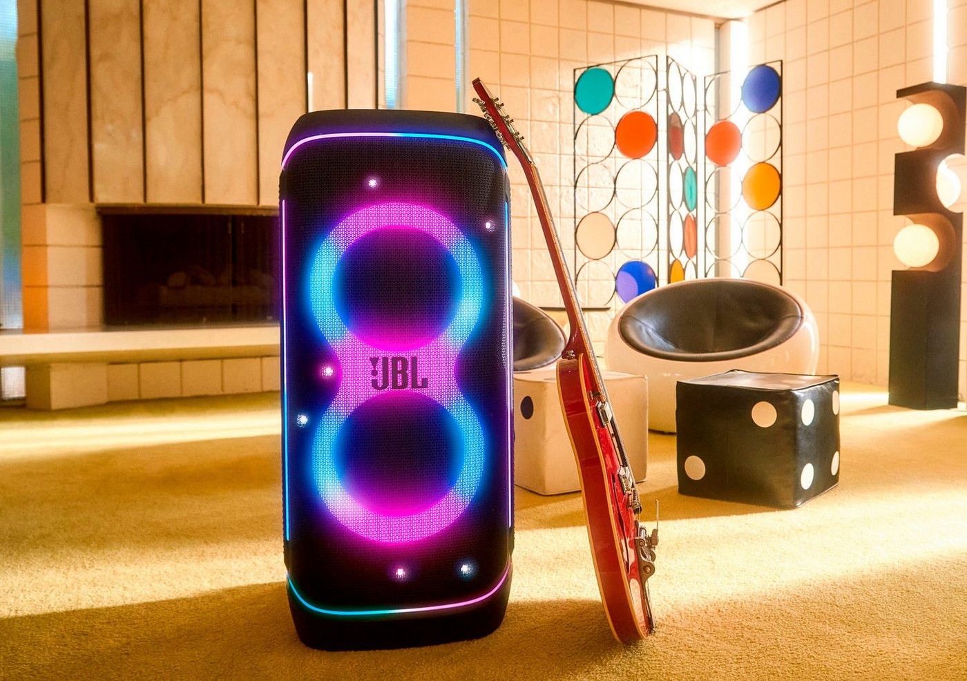 JBL PARTYBOX 720 Party-Lautsprecher (Bluetooth, 800 W, dynamische Lichtshow,15 Std. Akku (opt), IPX-4,Auracast Multi-Speaker) – Bild 3 von 5