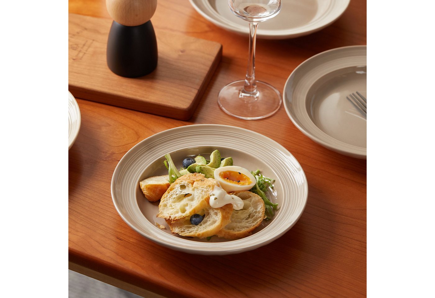JIWOO Speiseteller 4er Ø20,4cm, Frühstücksteller Salatteller Pastateller Brotteller, (4 St), Plate Hochwertiges Tellerset Braun Mikrowellenofen Spülmaschine – Bild 5 von 5
