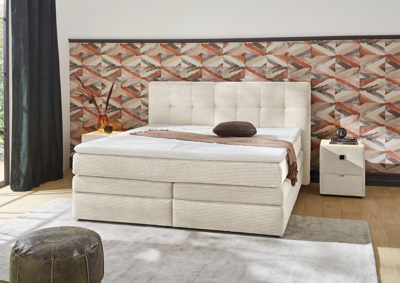 Jockenhöfer Gruppe Boxspringbett AMY mit Bettkasten, inkl. Bonnell- oder Taschenfederkernmatratze H3-H4, mit 6 cm Kaltschaum-Topper, Cord-Bezug, 180x200 und 200 – Bild 3 von 5