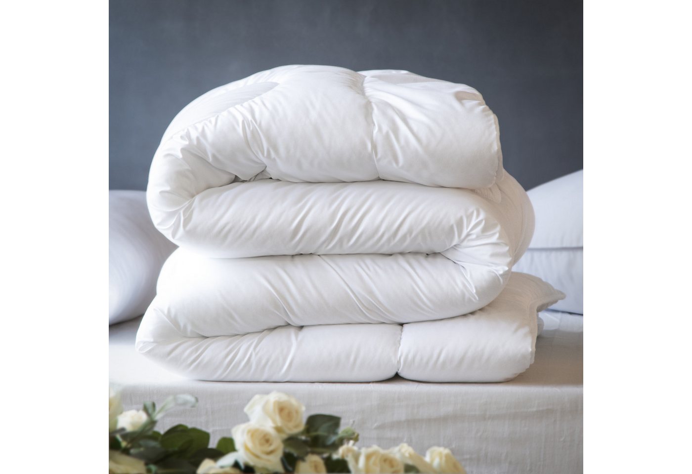 John Cotton Microfaserbettdecke Royal, Bettdecken für Sommer und Winter, Füllung: aus voluminöser und flauschiger Polyester, Bezug: Microfaser, 100% Polyester,  – Bild 5 von 5