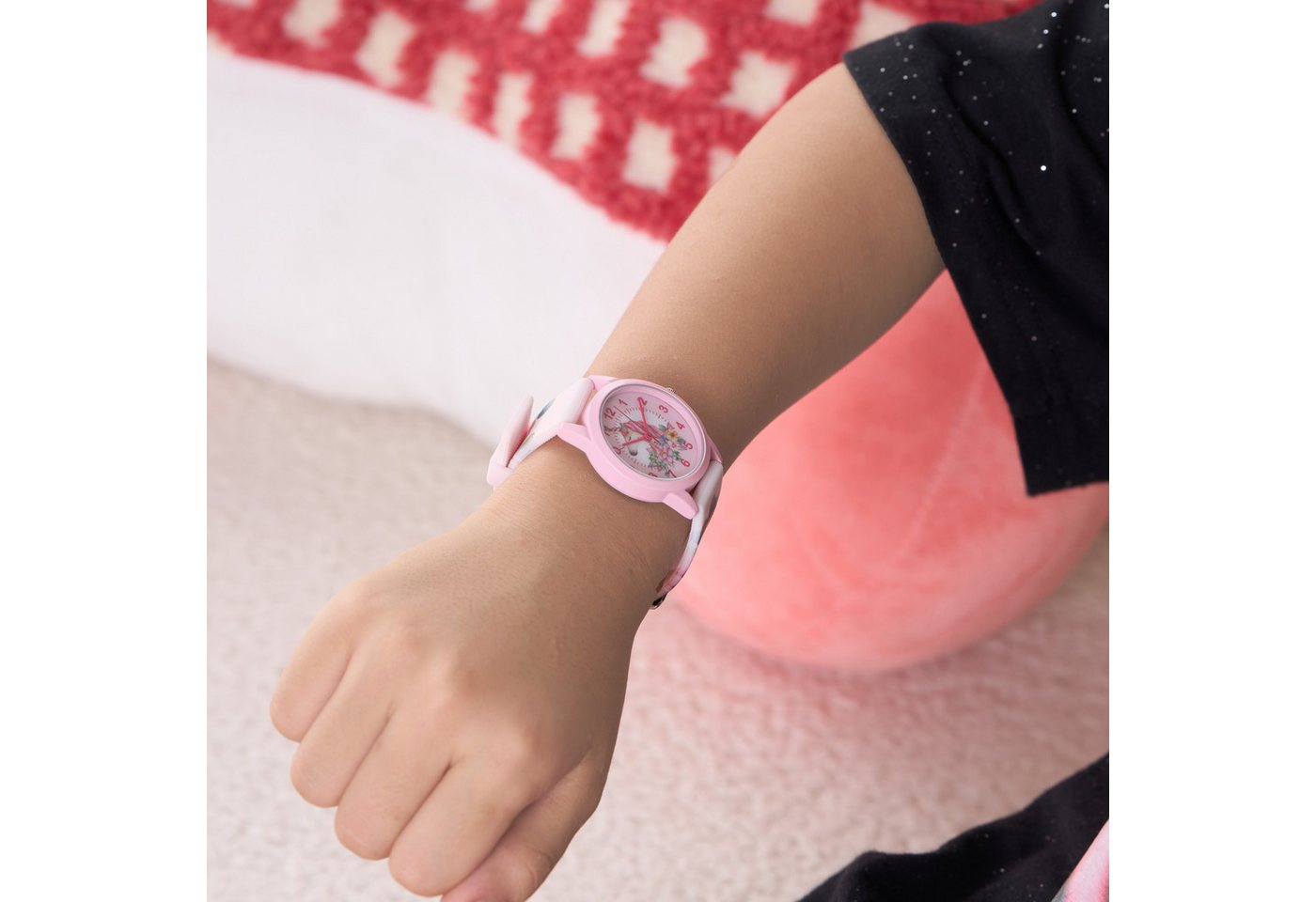 K&L Wall Art Wanduhr Mädchen Geschenk-Set: Rosa Einhorn Wanduhr + Armbanduhr + Mäppchen (Wanduhr Set für Mädchen, stilles Uhrwerk ohne Tick-Geräusche) – Bild 4 von 5