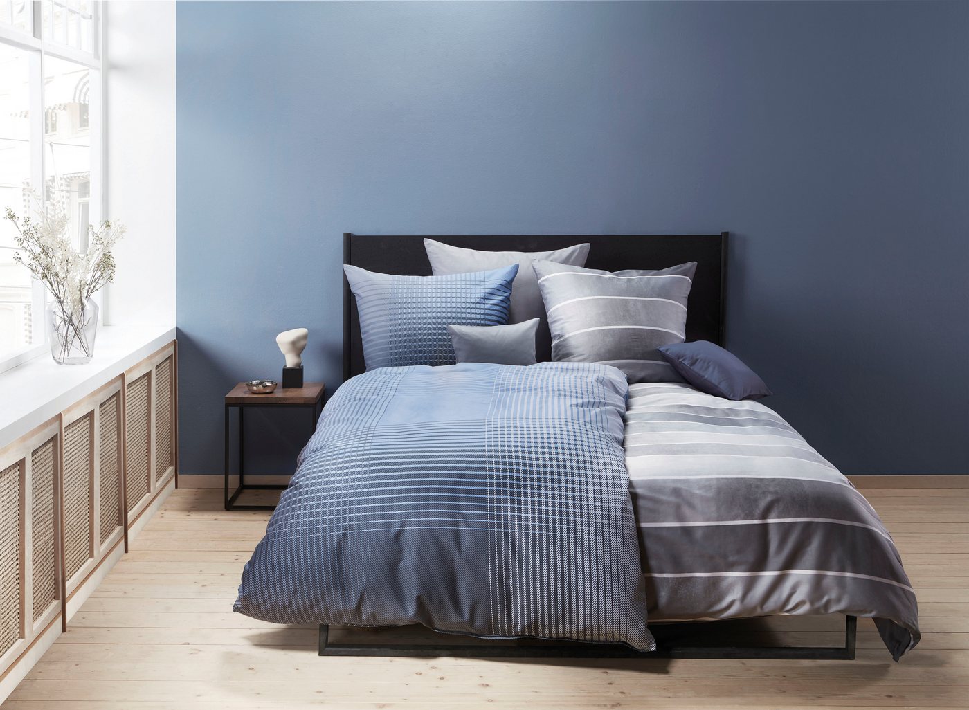 Kaeppel Wendebettwäsche TIMELESS 100% Baumwolle, Mako-Satin, 2 teilig, mit breiten Streifen, Wendeoptik, Markenreißverschluss – Bild 2 von 3