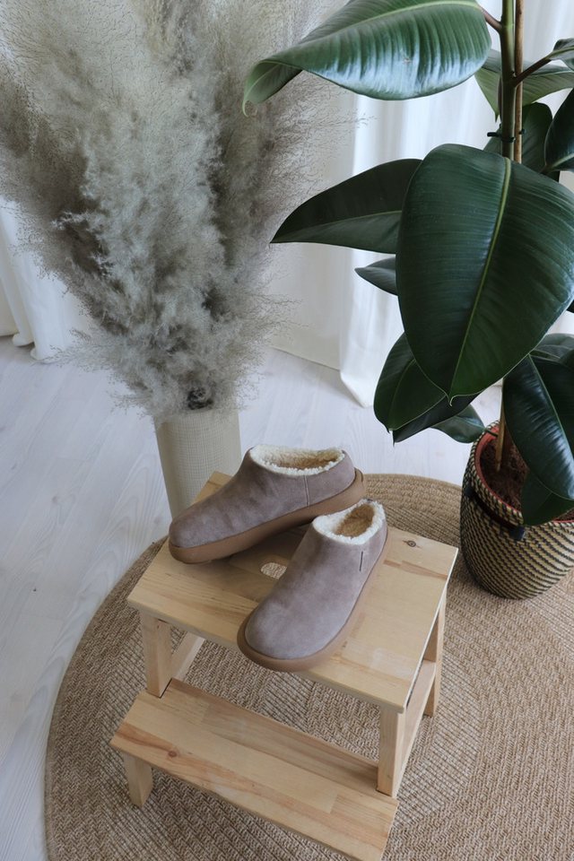 Kaiser Lammfell Pantolette Lina Hausschuh – Bild 2 von 5