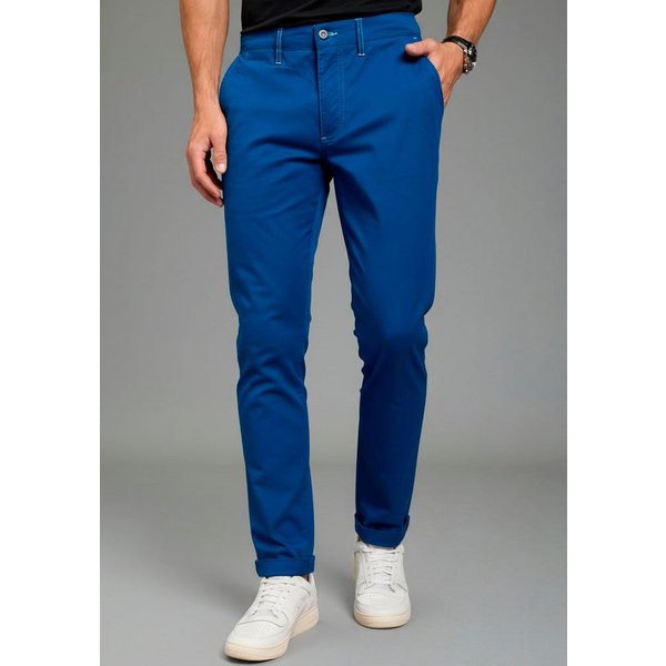 KangaROOS Chinohose Regular Fit, mit geradem Bein, etwas niedrigere Leibhöhe