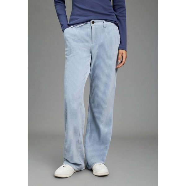 KangaROOS Cordhose weite Basic-Passform, bodenlange Form, elastisches Material