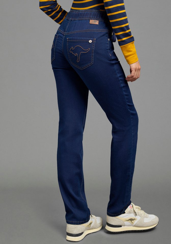 KangaROOS Jogg Pants mit Eingrifftaschen, Gesäßtaschen und Coinpocket, gerader Straight-Fit – Bild 2 von 5