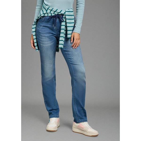 KangaROOS Jogg Pants mit Eingrifftaschen, Gesäßtaschen und Coinpocket, gerader Straight-Fit