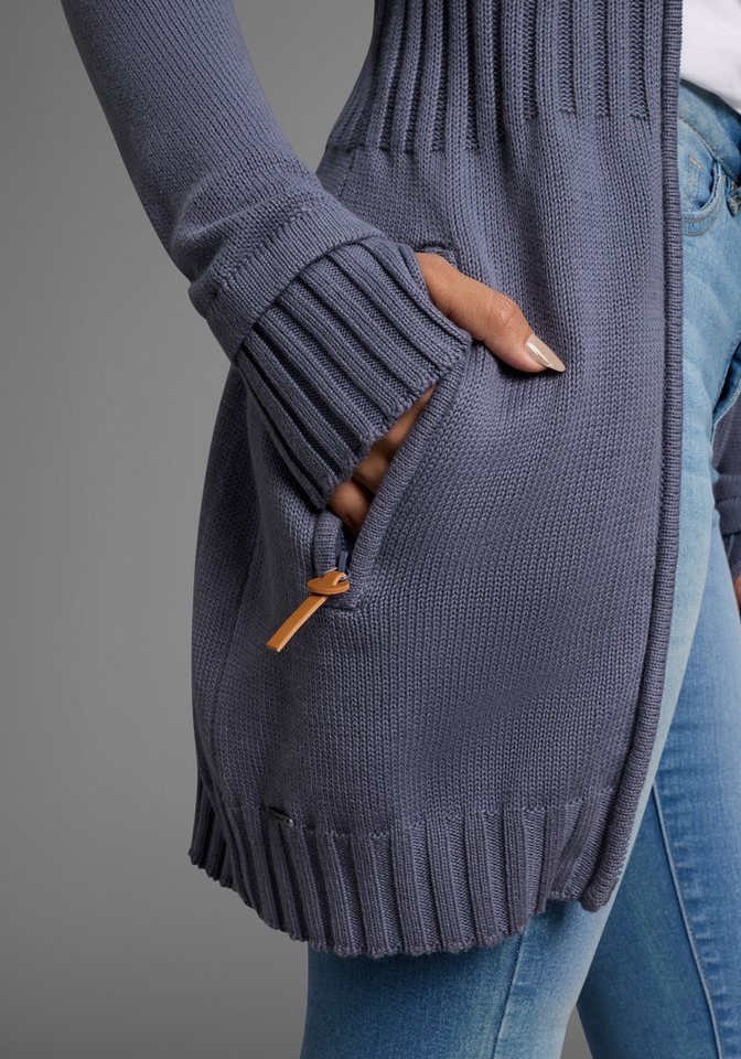 KangaROOS Kapuzenstrickjacke figurbetonte Passform, po-bedeckende Länge, mit 2-Wege-Reißverschluss – Bild 3 von 5