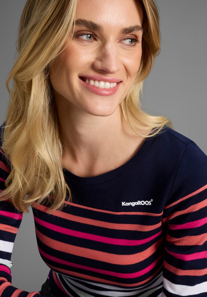 KangaROOS Langarmshirt mit Rundhals, hüftbedeckende Länge, figurbetonte Passform – Bild 3 von 5