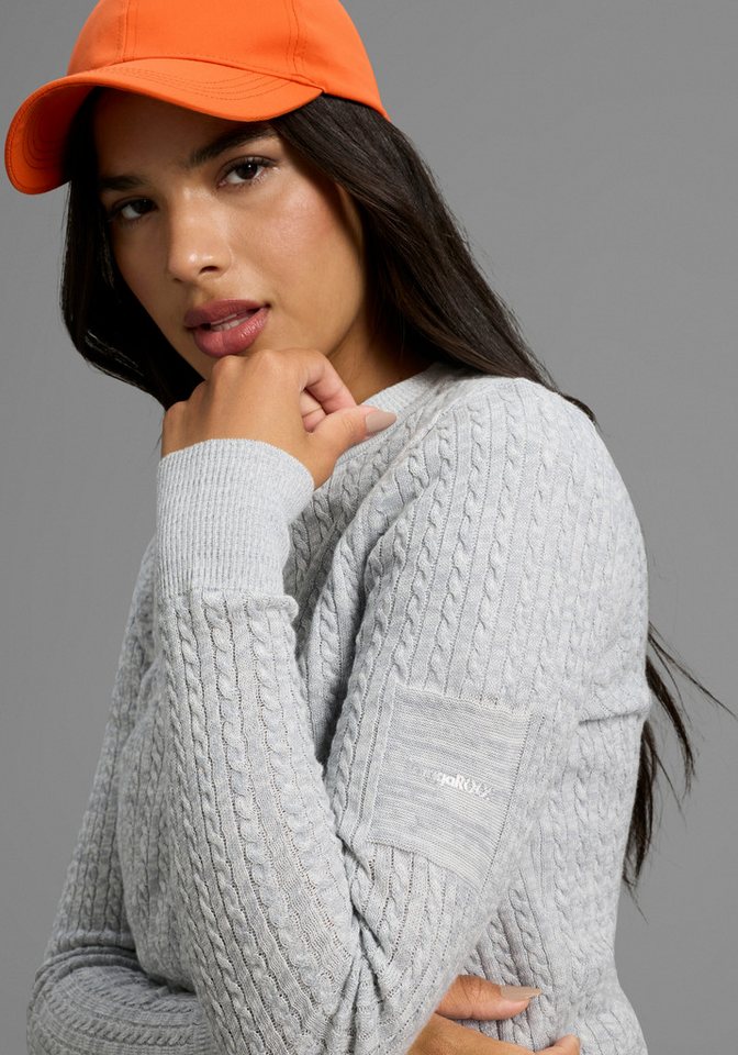 KangaROOS Strickjacke hüftlange Form, figurbetonte Passform, aus Feinstrick und Strick – Bild 3 von 5