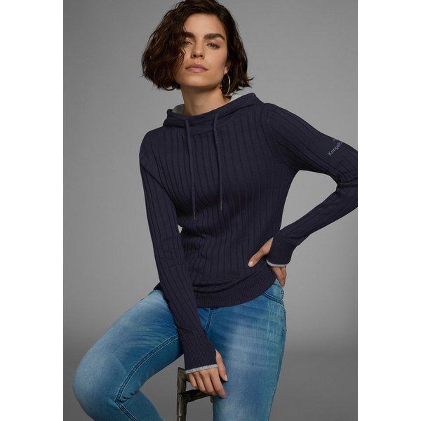 KangaROOS Strickpullover mit kontrastfarbener Kapuzeninnenseite und Logodruck auf dem Arm