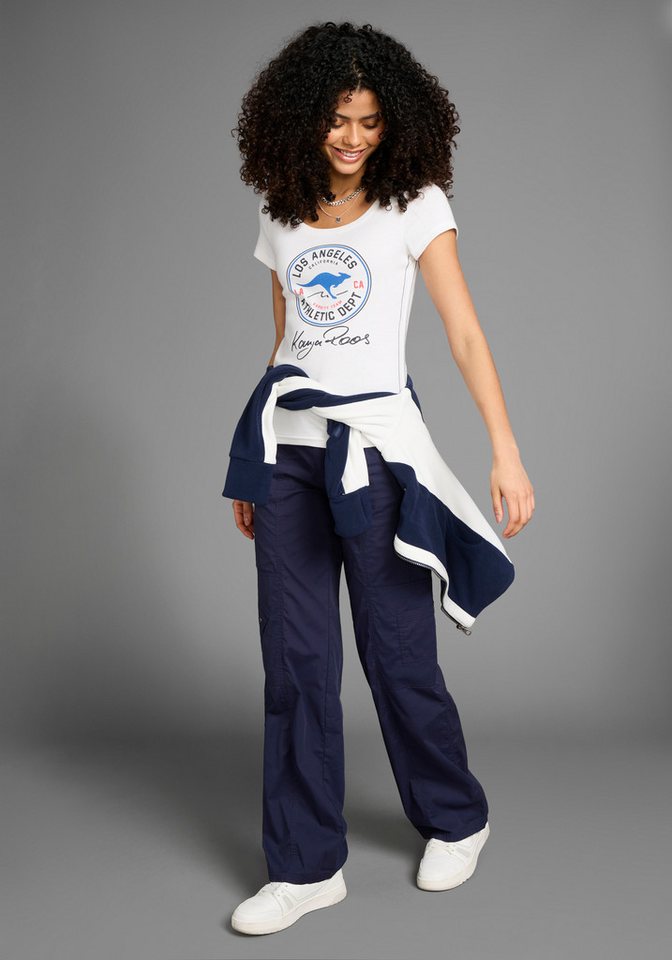 KangaROOS T-Shirt Kurzarm, sehr figurbetont, im Vintage-Design, Rundhalsausschnitt – Bild 4 von 5